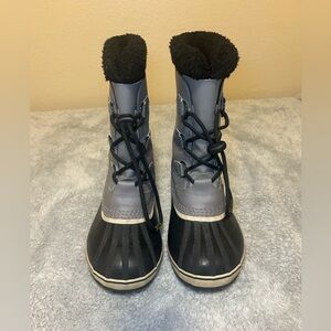 SOREL Waterproof Lace Up Faux Fur Natural Rubber Boots Women’s, Size 7